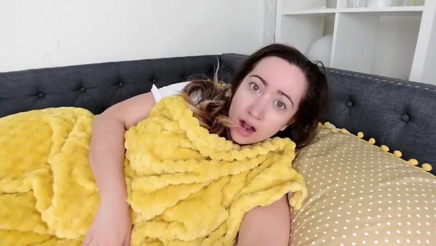 Lalunalewd - Mom Forgets Who She Is