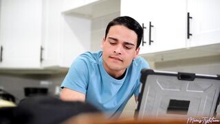 Ellie Tay - Moms Routine For A Tight Pussy - S3:E5