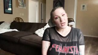 ScarletEllie – Found Mommy’s Toys Then I Get Lesson