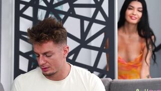 Luna Bunny - Stepsis Helps Me Get Revenge On My Girlfriend - S38:E9