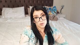 Loreena Fox – Cruising with StepMom